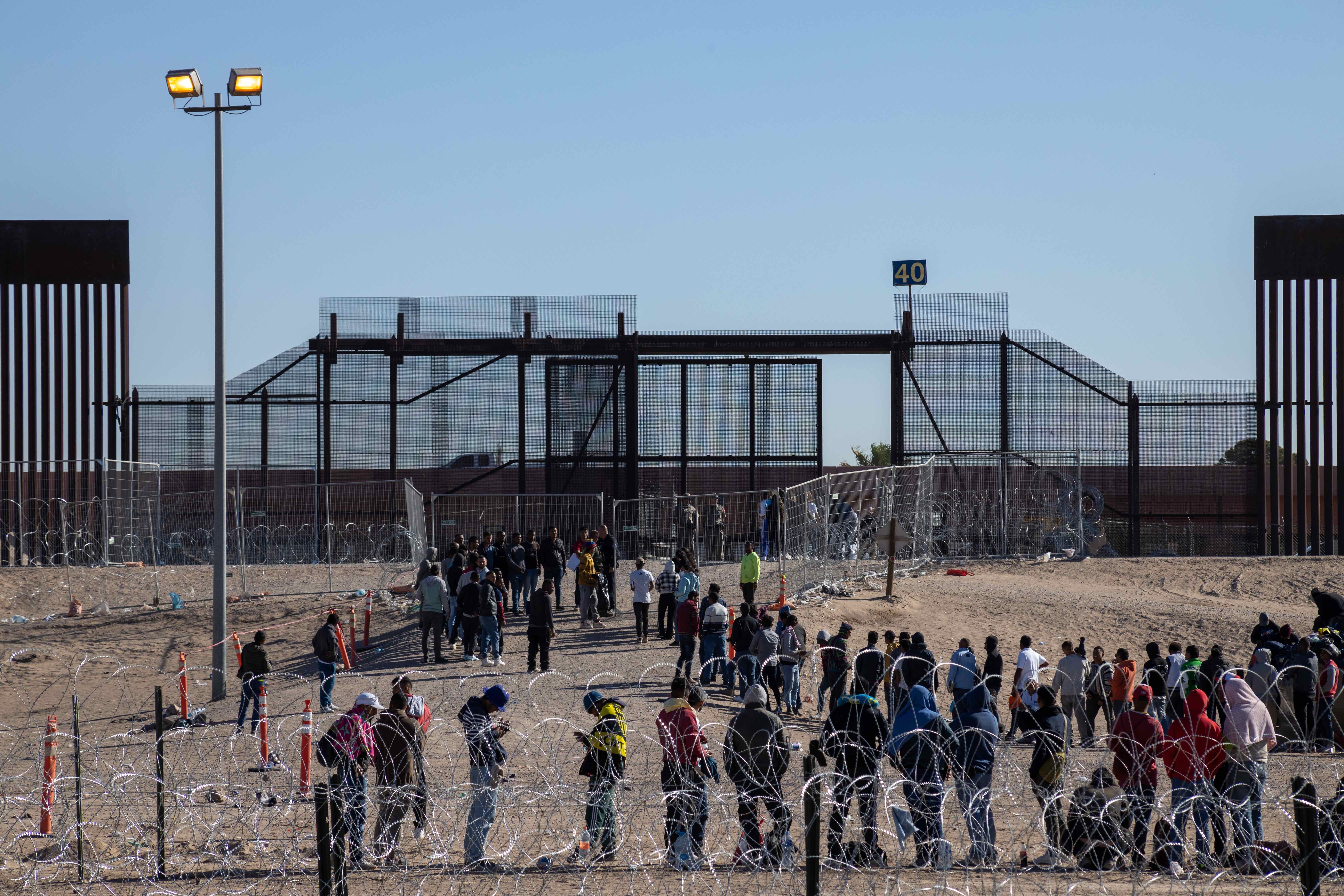 Migrants at the Mexico–United States Border (Juárez) - 13/05/2023