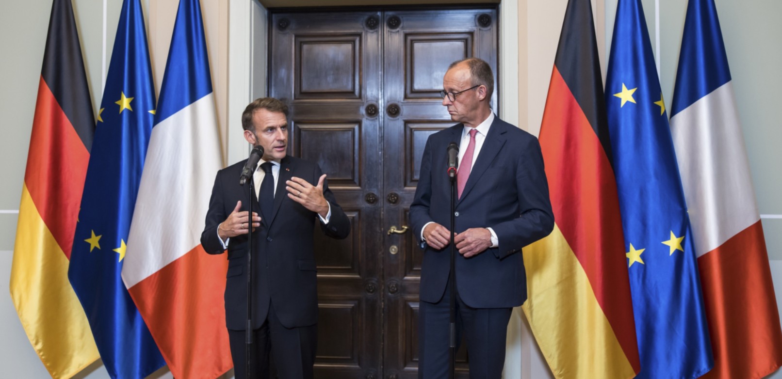 Déclaration de presse conjointe du chancelier fédéral Friedrich Merz et du président de la République française Emmanuel Macron, Berlin - 23/07/2025  