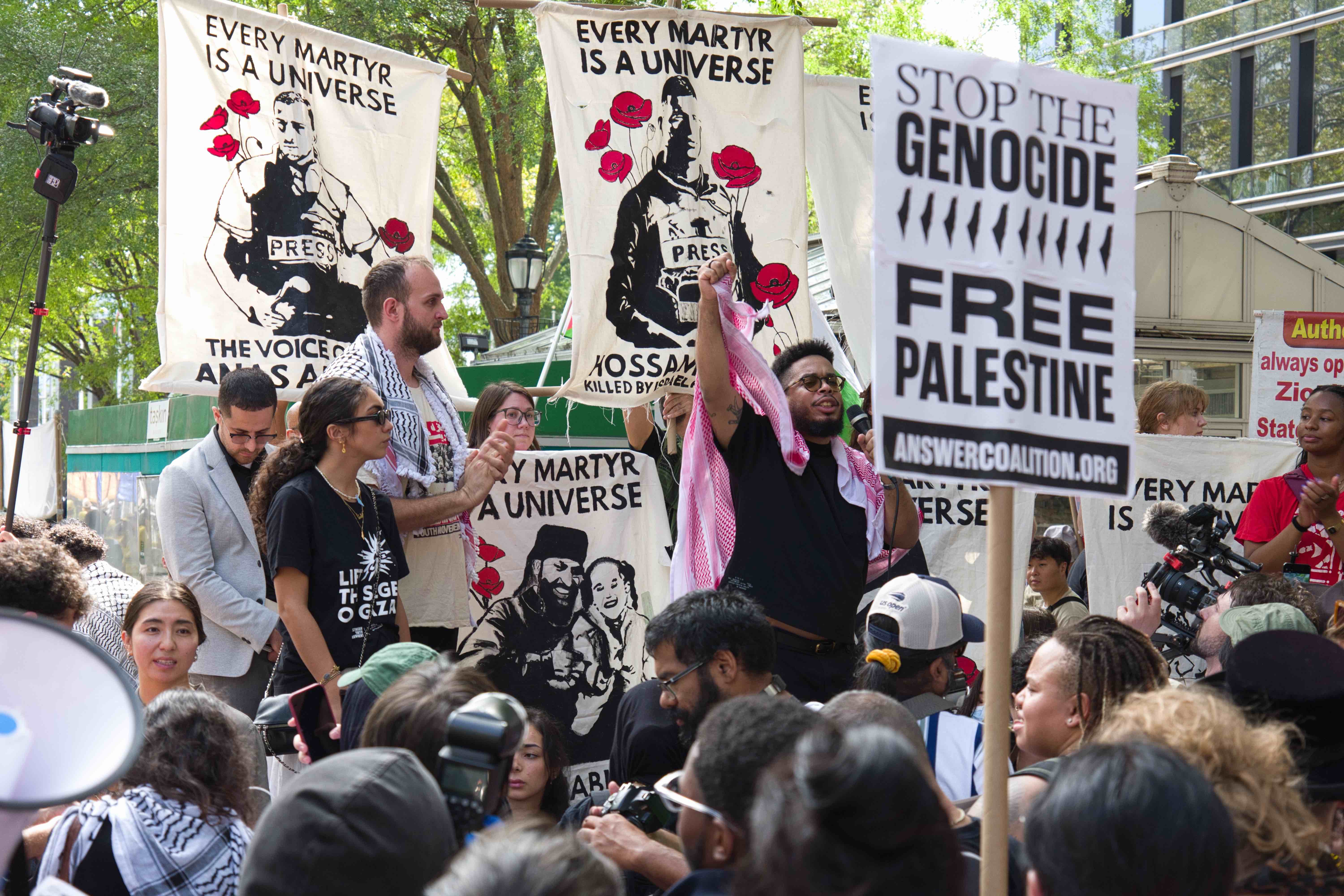 New York, États-Unis - 26 septembre 2025 : Manifestation devant l'assemblée générale de l'ONU contre Benjamin Netanyahu.