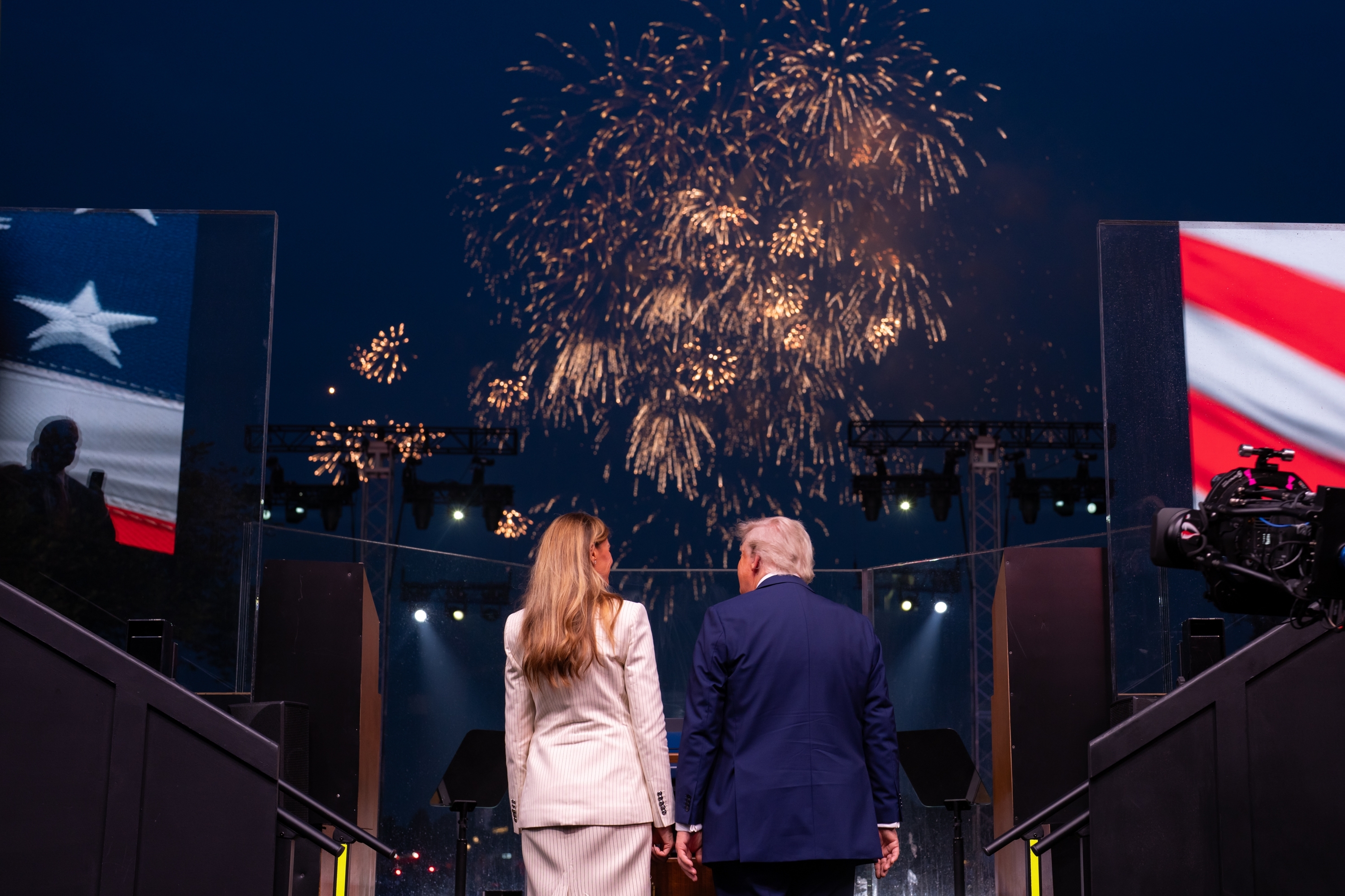  Donald Trump et Melania Trump assistent à un feu d’artifice sur le National Mall, Washington, 14 juin 2025