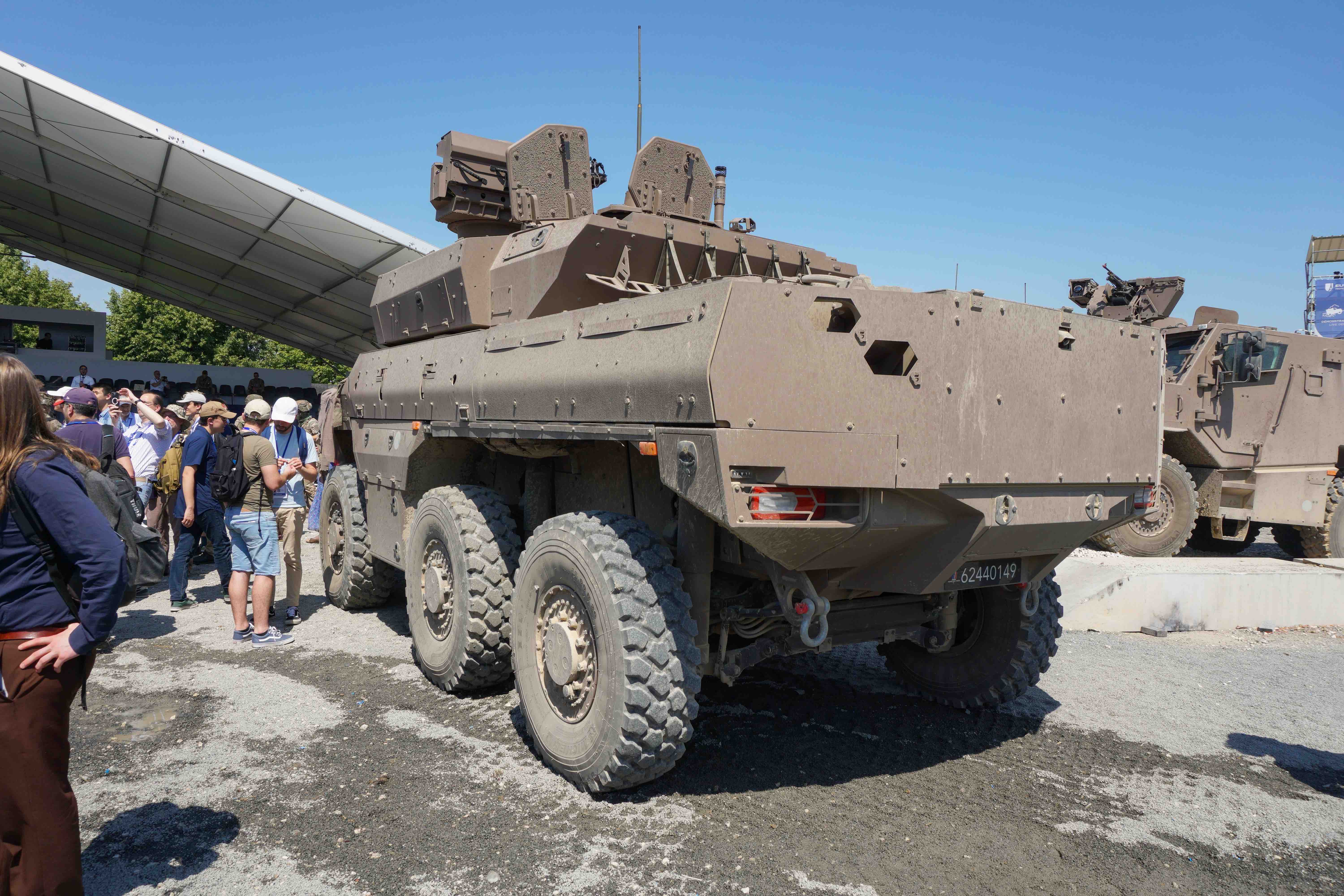Paris Nord Villepinte, France – 18 juin 2026 – Vue arrière d'un EBRC Jaguar de l'armée de Terre française – un véhicule de reconnaissance et de combat produit par Arquus, Nexter (KNDS France) et Thales – lors d'une démonstration à Eurosatory, le salon mondial de la défense et de la sécurité.