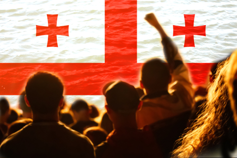 Drapeau de la Géorgie et manifestants