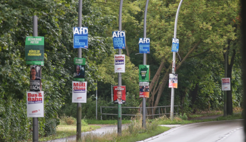 Affiches électorales pour les élections à la Chambre des représentants de 2026, Berlin, Allemagne (AfD, SPD, Die Linke, les Verts, BSW)