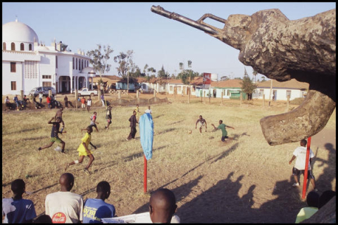 Sport et politique en Afrique : les liaisons dangereuses