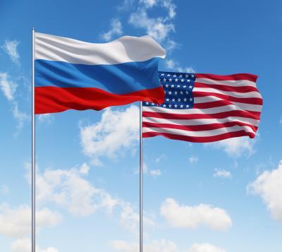 Drapeaux Russie USA