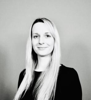 eszter.png