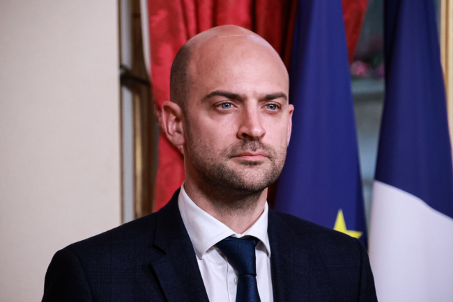 Jean-Noël Barrot à l'Hôtel de Matignon, Paris - 26 février 2025