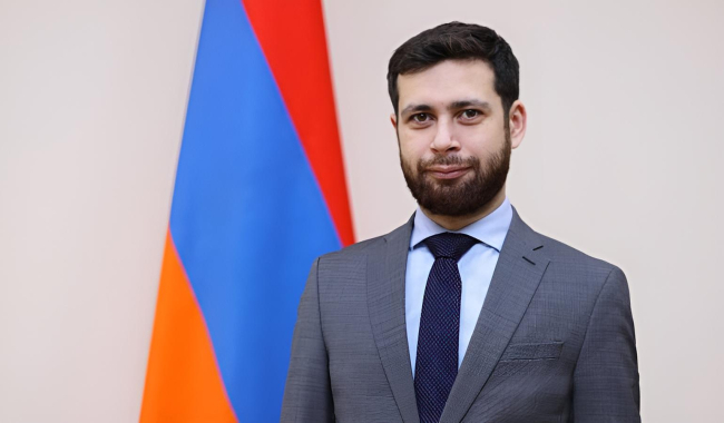 Vahan Kostanyan, vice-ministre des Affaires étrangères de l'Arménie