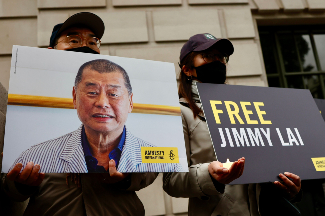 Manifestants demandant la libération de Jimmy Lai, à Londres (2024), Hesther Ng/Story Picture Agency/Shutterstock