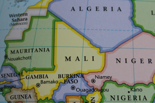 Carte de l’Afrique de l’Ouest, centrée sur le Mali et ses pays voisins.