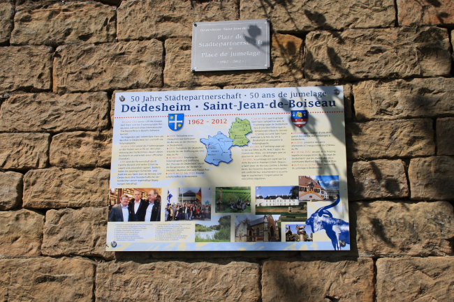 Platz der Städtepartnerschaft Deidesheim - Saint-Jean-de-Boiseau, 25. August 2015 