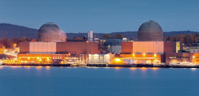 nuclear_power_plant_on_the_hudson_river_north_of_new_york_city.png