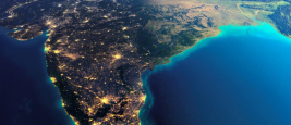 Reproduction de l'Inde et du Sri Lanka vus de nuit à partir d'images de la NASA - Anton Balazh