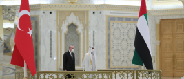 Le président Recep Tayyip Erdogan et le prince héritier Mohammed ben Zayed à Abou Dhabi, le 14 février 2022