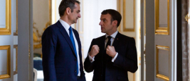Emmanuel Macron et Kyriakos Mitsotakis en janvier 2020 à Paris