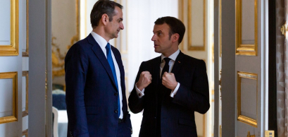 Kyriakos Mitsotakis and Emmanuel Macron