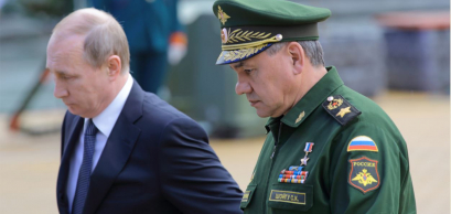 Le président russe Vladimir Poutine et le ministre de la Défense Sergey Shoygu,Kubinka, Russie