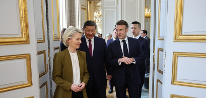  General Secretary of the Communist Party of China Xi Jinping meeting with President of France Emmanuel Macron and President of the European Commission Ursula von der Leyen, during Xi's visit to France.