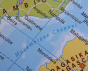 Canal du Mozambique indiqué sur une carte en portugais.